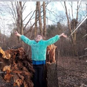 Meet your Posher, Raymond